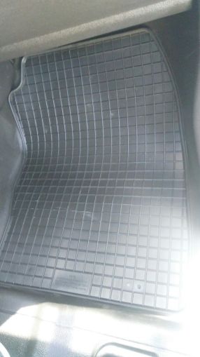 Λαστιχένια πατάκια για Ford Transit Connect (2014+) - 2τμχ. - € 51,9 Λαστιχένια πατάκια για Ford Transit Connect (2014+) - 2τμχ.