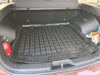 Πατάκι πορτ-μπαγκάζ Honda CR-V (2018-2022) / HAVAL H6 (2021+) - 5 seats upper floor - 1τμχ., Rezaw Plast - € 123,9 Πατάκι πορτ-μπαγκάζ Honda CR-V (2018-2022) / HAVAL H6 (2021+) - 5 seats upper floor - 1τμχ., Rezaw Plast