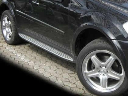 Σκαλοπάτια για Mercedes ML W164 (2005-2011) - 2τμχ. - € 283,9 Σκαλοπάτια για Mercedes ML W164 (2005-2011) - 2τμχ.