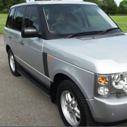 Σκαλοπάτια για Range Rover Vogue (2002-2012) - 2τμχ. - € 223,9 Σκαλοπάτια για Range Rover Vogue (2002-2012) - 2τμχ.