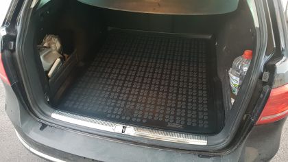 Πατάκι πορτ-μπαγκάζ Vw PASSAT B6 / B7 Variant/Combi (2005 - 2014) / Alltrack (μετά το 2012) - 1τμχ., Rezaw Plast - € 89,9 Πατάκι πορτ-μπαγκάζ Vw PASSAT B6 / B7 Variant/Combi (2005 - 2014) / Alltrack (μετά το 2012) - 1τμχ., Rezaw Plast