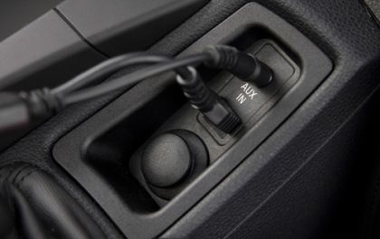 USB interface καλώδιο προς iPod/iPhone/iPad για BMW E90 ,E91 ,E60, E61, E87, X1, X3, X5, Z4 - € 30,9 USB interface καλώδιο προς iPod/iPhone/iPad για BMW E90 ,E91 ,E60, E61, E87, X1, X3, X5, Z4