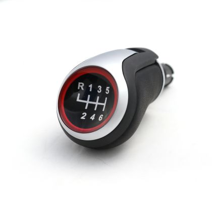 Λεβιές 6 ταχυτήτων για VW Golf 5 / 6 / 7 / Scirocco / Jetta / Eos - μαύρο / ασημί - € 29,9 Λεβιές 6 ταχυτήτων για VW Golf 5 / 6 / 7 / Scirocco / Jetta / Eos - μαύρο / ασημί