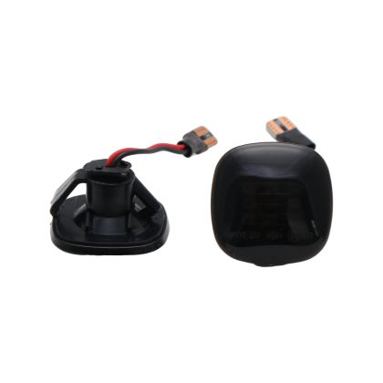 Led φλας φτερού Audi A3 8L (1996-2001), A4 B5 (1995-2000) / Skoda Fabia 1 - φιμέ με τρεχούμενο φλας - σετ 2τμχ. - € 45,9 Led φλας φτερού Audi A3 8L (1996-2001), A4 B5 (1995-2000) / Skoda Fabia 1 - φιμέ με τρεχούμενο φλας - σετ 2τμχ.