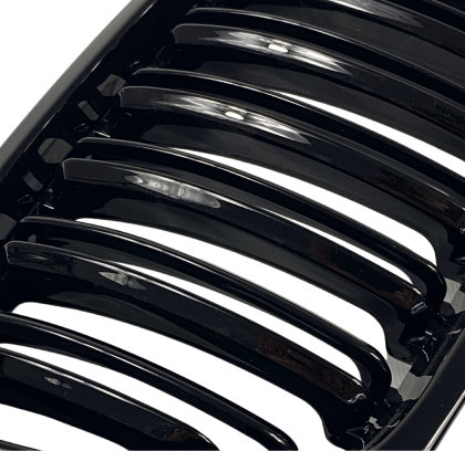 Μάσκα για BMW E46 sedan, combi (1998-2001) / compact (2001-2005) - διπλές M3 Look, 2τμχ. - € 96,9 Μάσκα για BMW E46 sedan, combi (1998-2001) / compact (2001-2005) - διπλές M3 Look, 2τμχ.