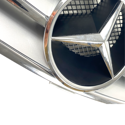 Μάσκα για Mercedes CLK W209 (2002+) - χρωμίου - € 279,9 Μάσκα για Mercedes CLK W209 (2002+) - χρωμίου