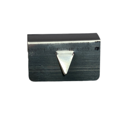 Πιαστράκι για ανεμοθραύστες - μεταλλικό 1τμχ. - € 1,9 Πιαστράκι για ανεμοθραύστες - μεταλλικό 1τμχ.