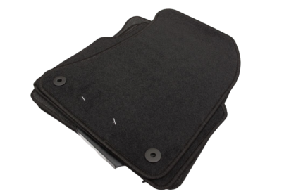 Πατάκια μοκέτα για AUDI A8 D4 (2010-2017) - 4τμχ. - € 44,9 Πατάκια μοκέτα για AUDI A8 D4 (2010-2017) - 4τμχ.