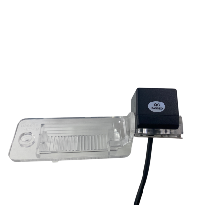 Κάμερα οπισθοπορείας Audi A3, A4, A6, A8, Q7- με άνοιγμα βίδα - € 58,9 Κάμερα οπισθοπορείας Audi A3, A4, A6, A8, Q7- με άνοιγμα βίδα