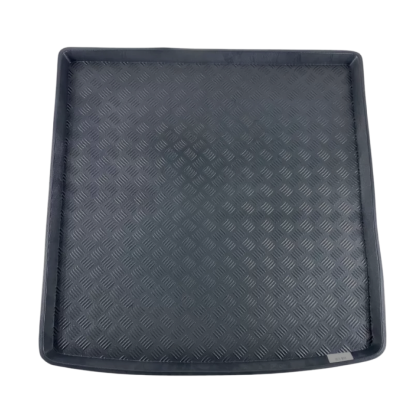 Πατάκι πορτ-μπαγκάζ Volkswagen Golf 8 (2020+) combi Upper floor - 1τμχ. - € 45,9 Πατάκι πορτ-μπαγκάζ Volkswagen Golf 8 (2020+) combi Upper floor - 1τμχ.