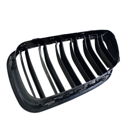 Μάσκα BMW F10 (2010+) - διπλές γυαλιστερές - 2τμχ. - € 49,9 Μάσκα BMW F10 (2010+) - διπλές γυαλιστερές - 2τμχ.