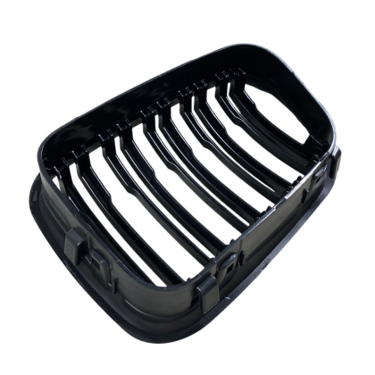 Μάσκα BMW E46 (1998-2001) sedan - διπλές γυαλιστερές - 2τμχ. - € 45,9 Μάσκα BMW E46 (1998-2001) sedan - διπλές γυαλιστερές - 2τμχ.