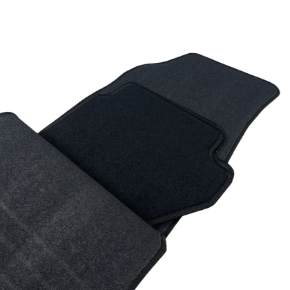 Πατάκια μοκέτα για FORD Fiesta (2011-2017) - 4τμχ. - € 39,9 Πατάκια μοκέτα για FORD Fiesta (2011-2017) - 4τμχ.