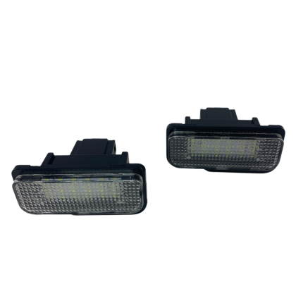 Πλαφονιέρα πίσω πινακίδας για Mercedes W203 5D, W211, W219 - 2 τμχ. - € 16,9 Πλαφονιέρα πίσω πινακίδας για Mercedes W203 5D, W211, W219 - 2 τμχ.