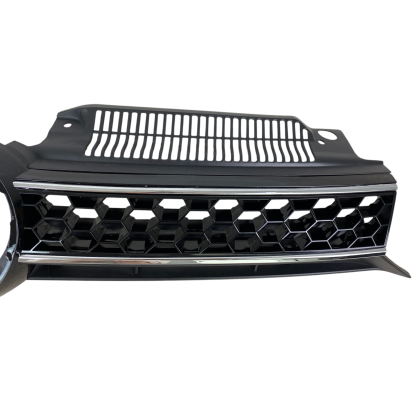 Μάσκα Vw Golf 6 - GTI design με γρίλιες χρωμίου, χωρίς σήμα - € 124,9 Μάσκα Vw Golf 6 - GTI design με γρίλιες χρωμίου, χωρίς σήμα