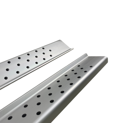 Σκαλοπάτια για Nissan Navara D22 (1998-2004) double cab - 2τμχ. - € 425,9 Σκαλοπάτια για Nissan Navara D22 (1998-2004) double cab - 2τμχ.