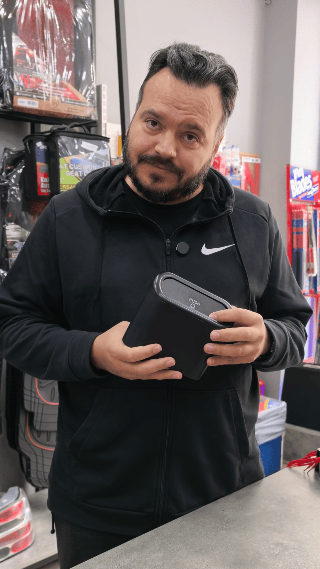 Κάδος απορριμάτων για το αμάξι