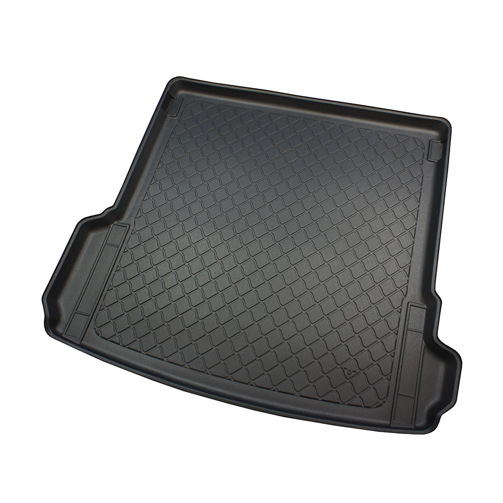 Πατάκι πορτ-μπαγκάζ AUDI Q7 (2015+) - 5/7 seats (third row folded down); includes models with rails - 1τμχ. - € 55,9 Πατάκι πορτ-μπαγκάζ AUDI Q7 (2015+) - 5/7 seats (third row folded down); includes models with rails - 1τμχ.