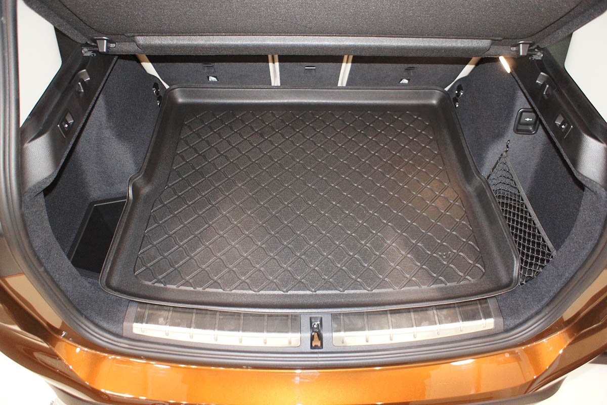 Πατάκι πορτ-μπαγκάζ BMW X1 F48 (2015-2022) / X1 U11 (2022-) - back seat moving (back-forth) - 1τμχ. - € 59,9 Πατάκι πορτ-μπαγκάζ BMW X1 F48 (2015-2022) / X1 U11 (2022-) - back seat moving (back-forth) - 1τμχ.