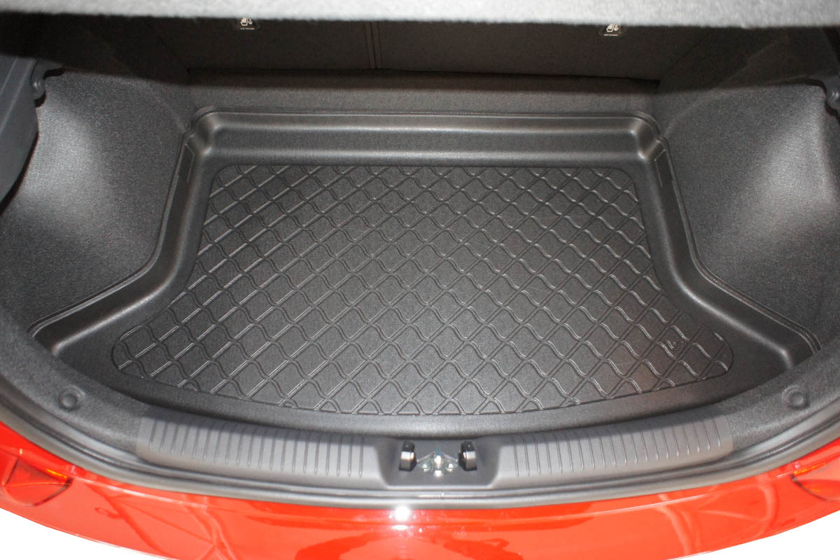 Πατάκι πορτ-μπαγκάζ Hyundai i30 III (PD) Hatchback 5d (2017+) lower boot; no variable height boot floor, except 48V Hybrid - 1τμχ. - € 55,9 Πατάκι πορτ-μπαγκάζ Hyundai i30 III (PD) Hatchback 5d (2017+) lower boot; no variable height boot floor, except 48V Hybrid - 1τμχ.