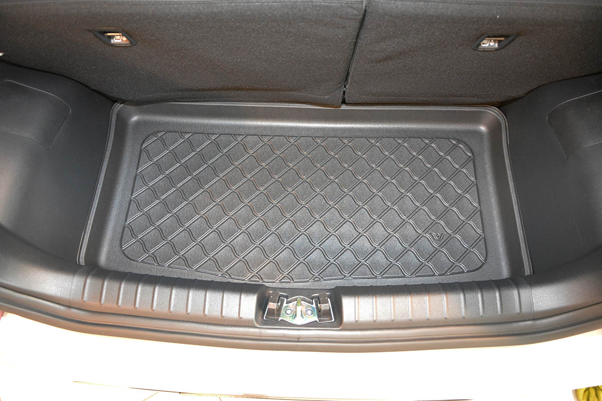 Πατάκι πορτ-μπαγκάζ Kia Picanto III (JA) Hatchback 5d (2017+) lower boot; without adjustable floor tray - 1τμχ. - € 55,9 Πατάκι πορτ-μπαγκάζ Kia Picanto III (JA) Hatchback 5d (2017+) lower boot; without adjustable floor tray - 1τμχ.