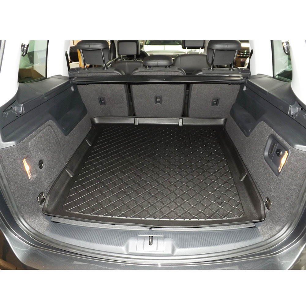 Πατάκι πορτ-μπαγκάζ VW Sharan II (2010-2023) / SEAT Alhambra II (2010-2020) - 7 seats (3rd row pulled down) - 1τμχ. - € 55,9 Πατάκι πορτ-μπαγκάζ VW Sharan II (2010-2023) / SEAT Alhambra II (2010-2020) - 7 seats (3rd row pulled down) - 1τμχ.