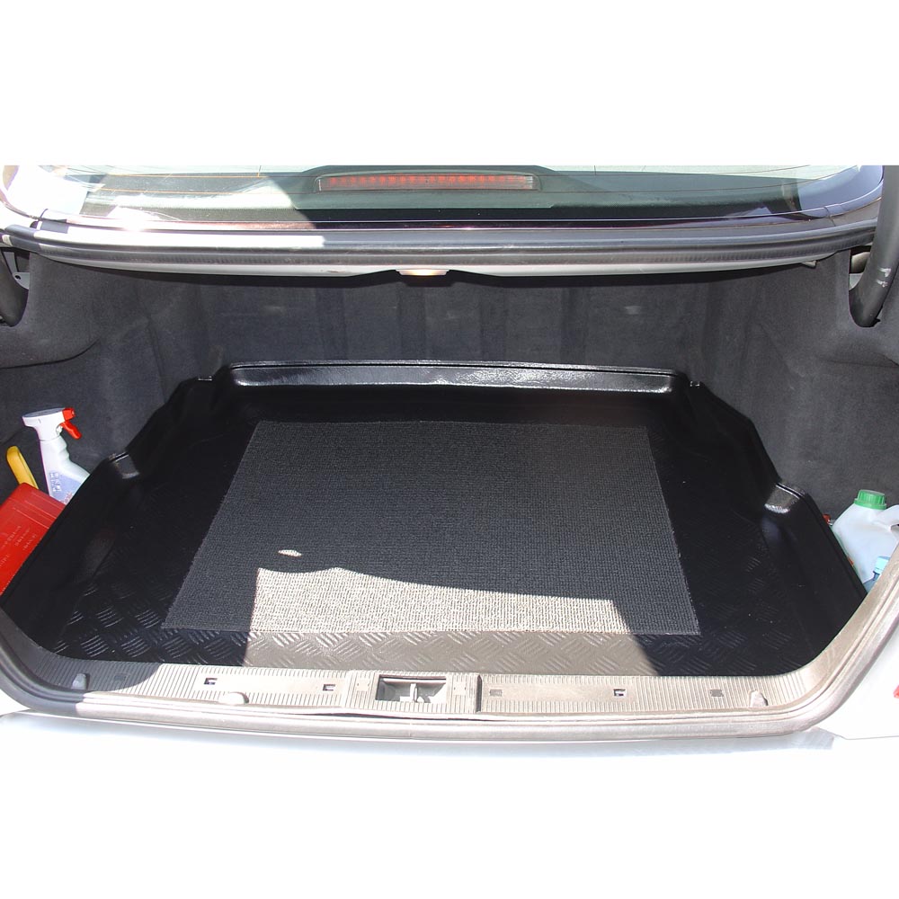 Πατάκι πορτ-μπαγκάζ Mercedes E W210 Sedan (1995-2001) Elegance - 1τμχ. - € 55,9 Πατάκι πορτ-μπαγκάζ Mercedes E W210 Sedan (1995-2001) Elegance - 1τμχ.