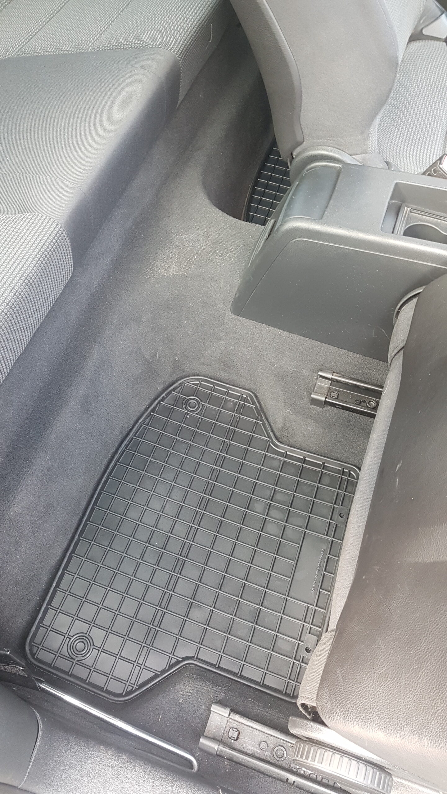 Λαστιχένια πατάκια Audi A3 8P (2003-2013) - 4τμχ. - € 46,9 Λαστιχένια πατάκια Audi A3 8P (2003-2013) - 4τμχ.