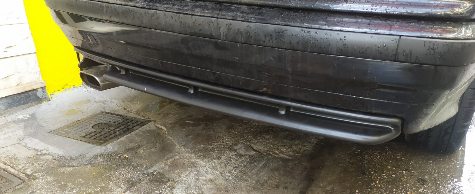 Diffuser προφυλακτήρα Bmw E36 (1991-1999) (εργοστασιακό) μονό - € 37,9 Diffuser προφυλακτήρα Bmw E36 (1991-1999) (εργοστασιακό) μονό