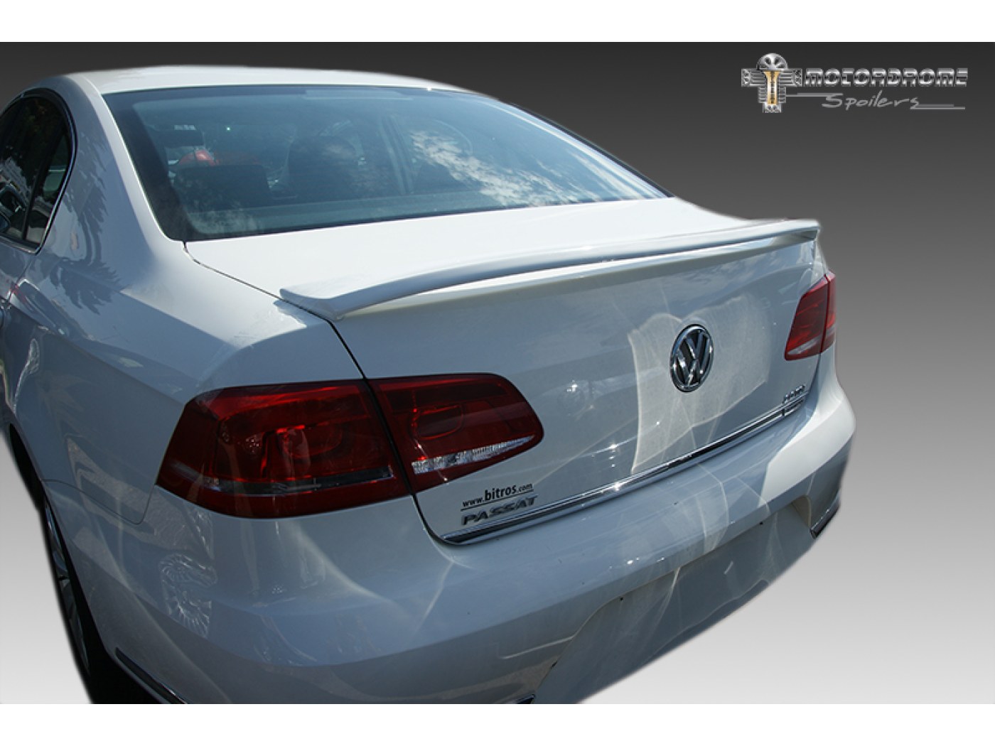 Αεροτομή πορτ-μπαγκάζ VW Passat (2010-2015) - € 127,9 Αεροτομή πορτ-μπαγκάζ VW Passat (2010-2015)