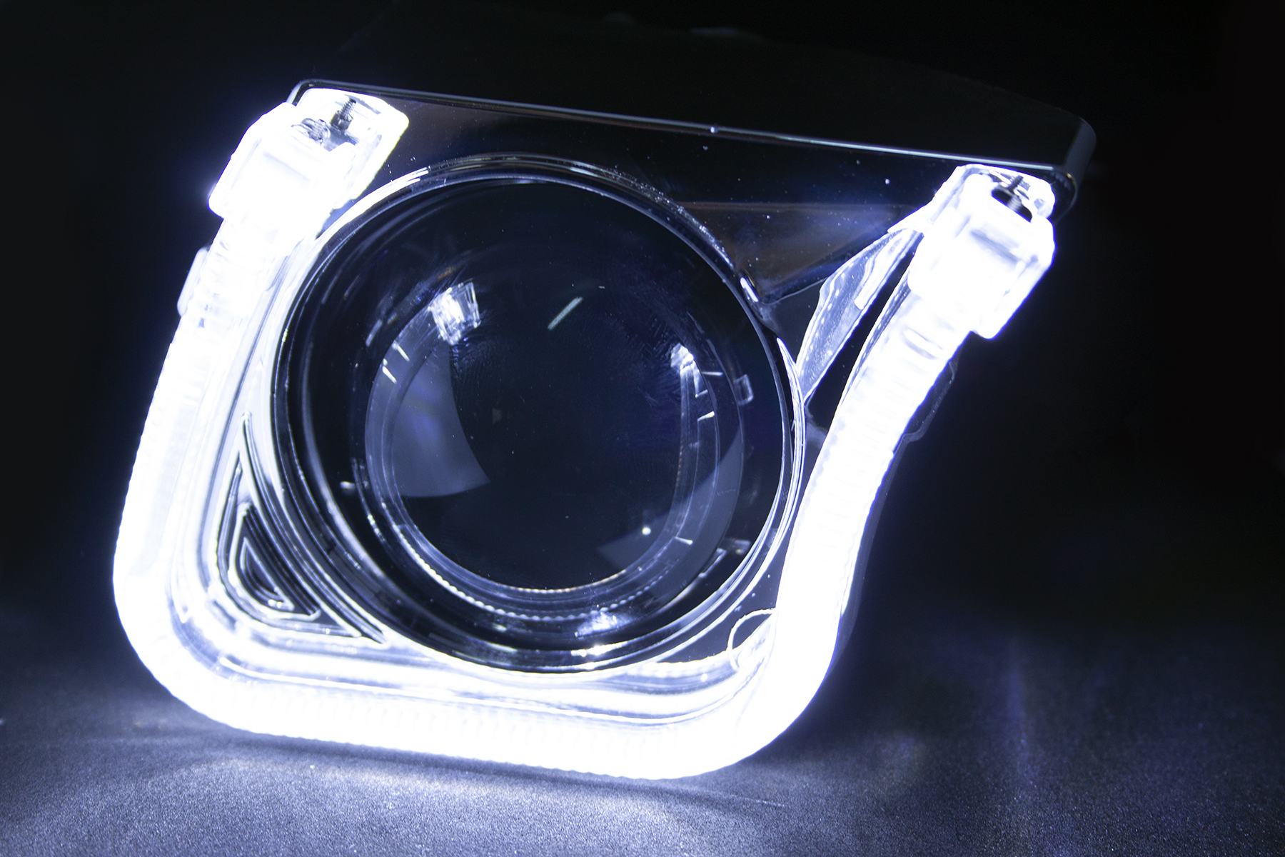 Καπάκι για προτζέκτορες 2.5'' 3'' - U - Design - € 37,9 Καπάκι για προτζέκτορες 2.5'' 3'' - U - Design