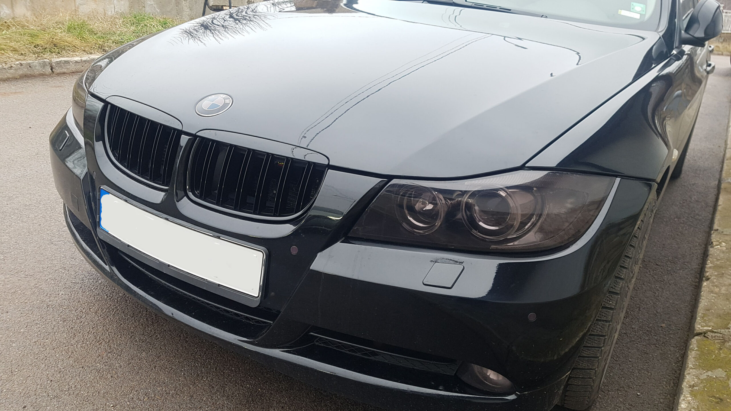 Μάσκα BMW E90 (2005-2008) - μαύρη Piano Design - 2τμχ. - € 44,9 Μάσκα BMW E90 (2005-2008) - μαύρη Piano Design - 2τμχ.