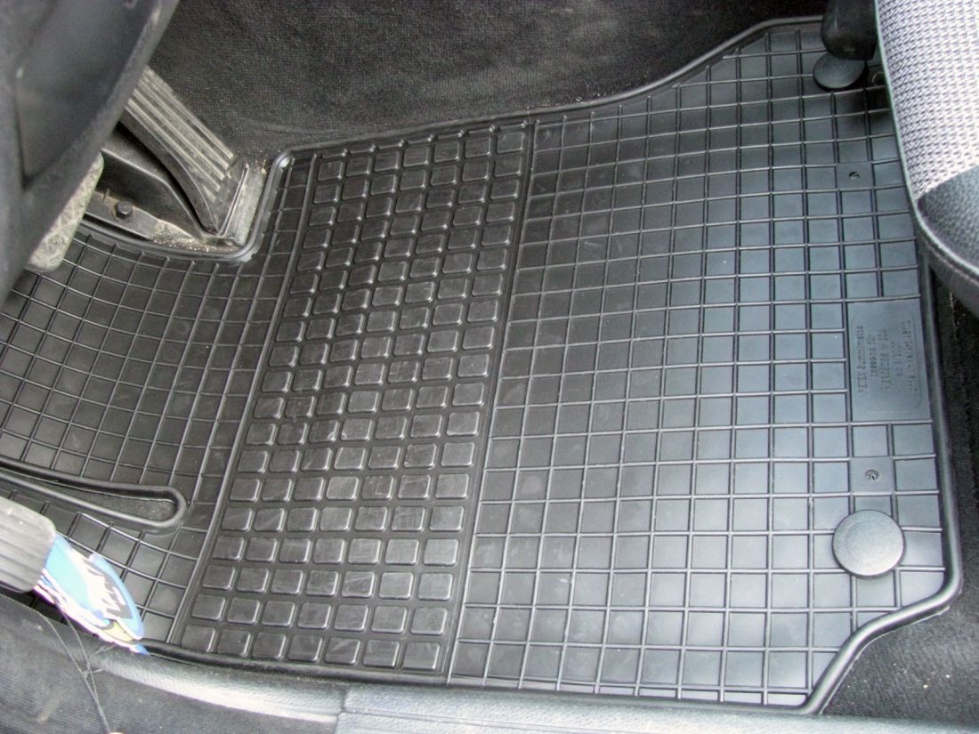 Λαστιχένια πατάκια MERCEDES E-Class W212 (2009-2016) / CLS C218 (2011-2018) - 4τμχ., Petex - € 63,9 Λαστιχένια πατάκια MERCEDES E-Class W212 (2009-2016) / CLS C218 (2011-2018) - 4τμχ., Petex