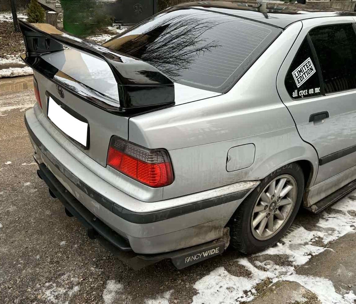 Αεροτομή πορτ-μπαγκάζ BMW E36 sedan / coupe - LTW M3 GT Class 2 - μαύρη γυαλιστερή - € 212,9 Αεροτομή πορτ-μπαγκάζ BMW E36 sedan / coupe - LTW M3 GT Class 2 - μαύρη γυαλιστερή