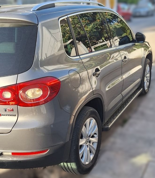 Σκαλοπάτια Vw Tiguan (2007-2015) - 2τμχ. - € 307,9 Σκαλοπάτια Vw Tiguan (2007-2015) - 2τμχ.