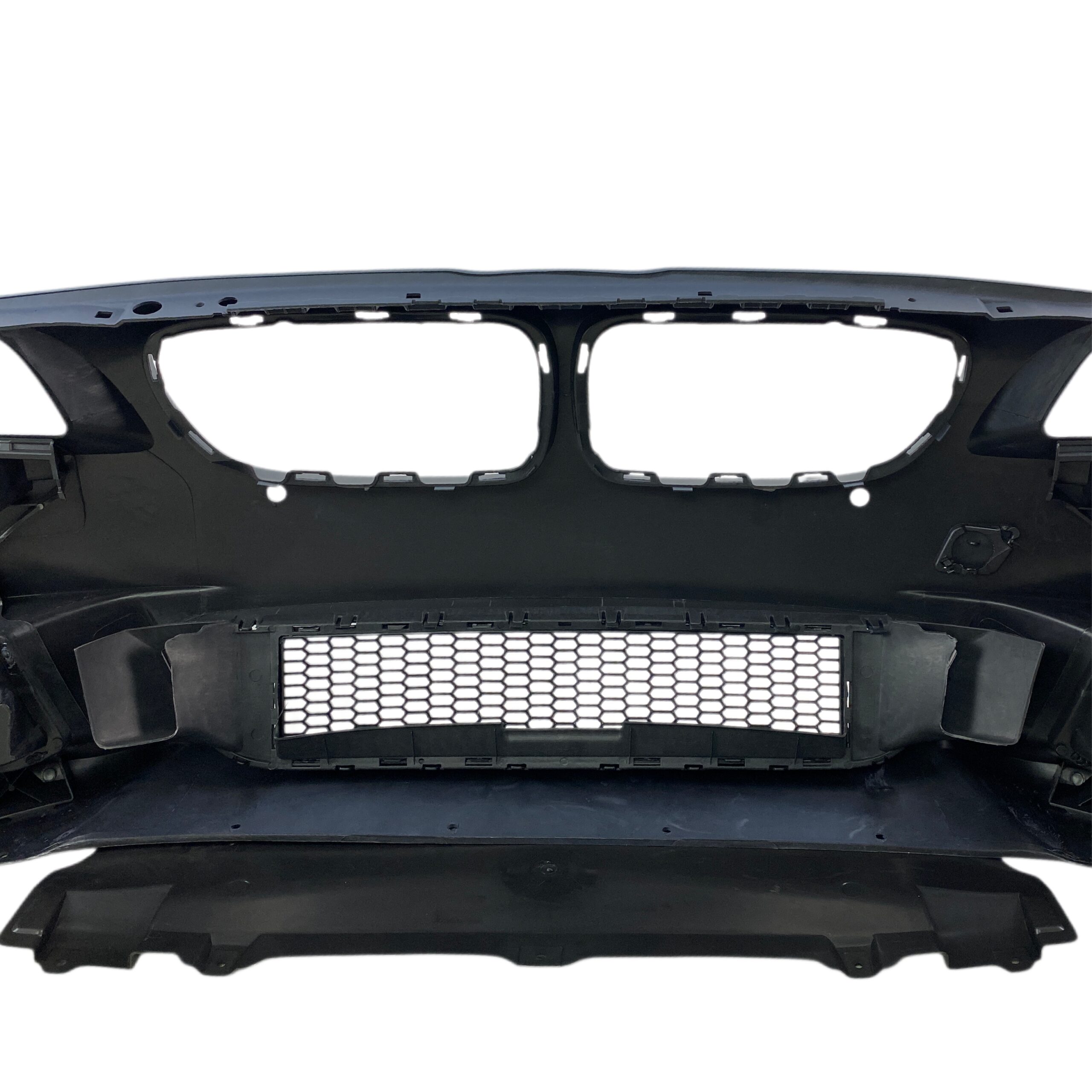 Προφυλακτήρας εμπρός BMW F10 / F11 facelift (2014-2017) - M pack design με ανοίγματα parktronic, με πιτσιλίθρες - € 222,9 Προφυλακτήρας εμπρός BMW F10 / F11 facelift (2014-2017) - M pack design με ανοίγματα parktronic, με πιτσιλίθρες